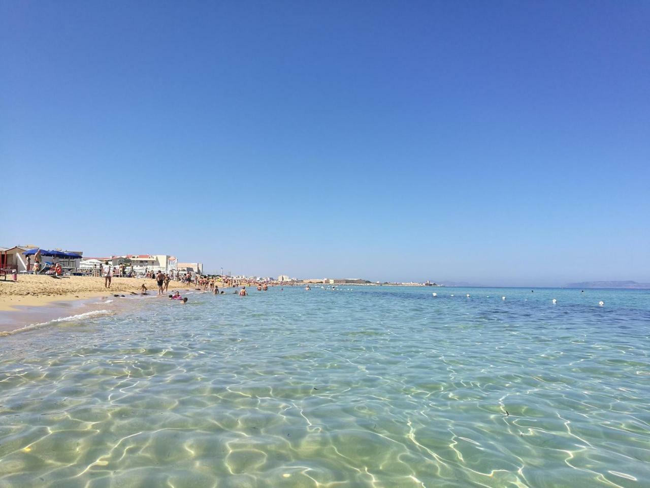 Casa Vacanza Albamarina Trapani Exteriör bild